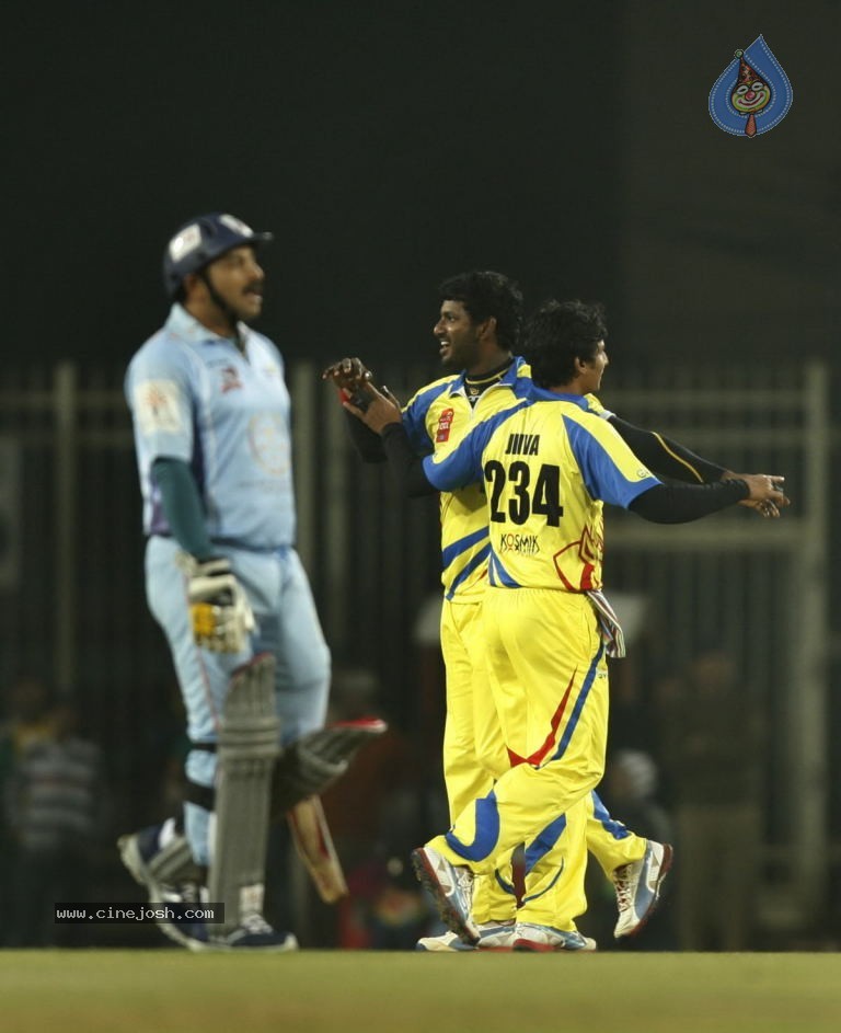 CCL4 Bhojpuri Dabanggs Vs Chennai Rhinos Match Photos - 161 / 168 photos