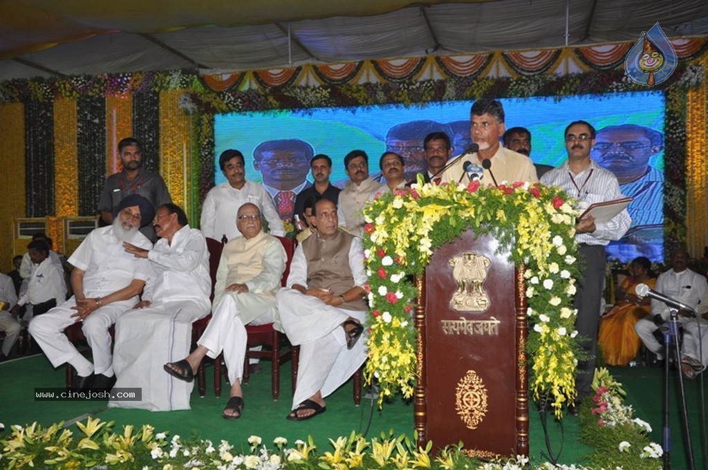 Chandrababu Naidu Sworn in as Andhra Pradesh CM - 118 / 150 photos