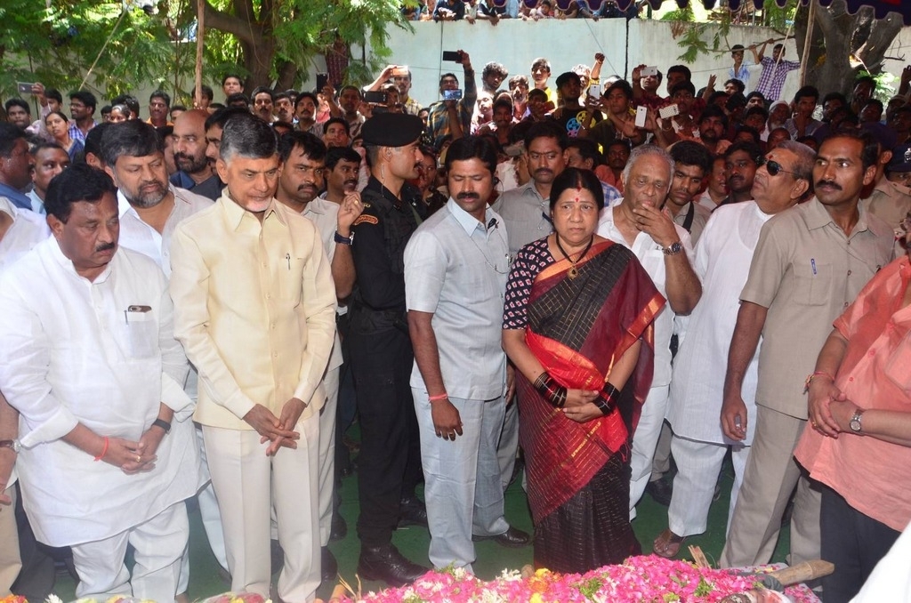 Dasari Narayana Rao Condolences Photos 6 - 4 / 63 photos