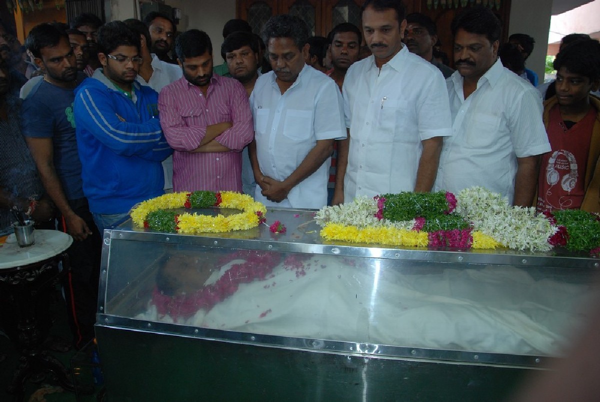 Dharmavarapu Condolences Photos - 142 / 179 photos