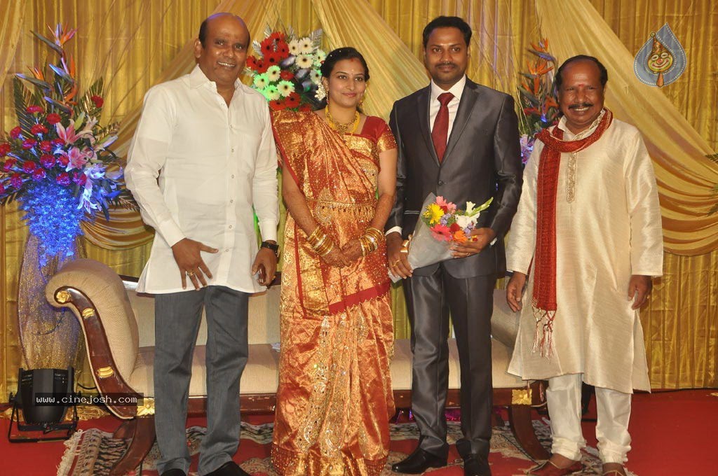 Director Senthinathan Son Wedding Reception - 23 / 63 photos