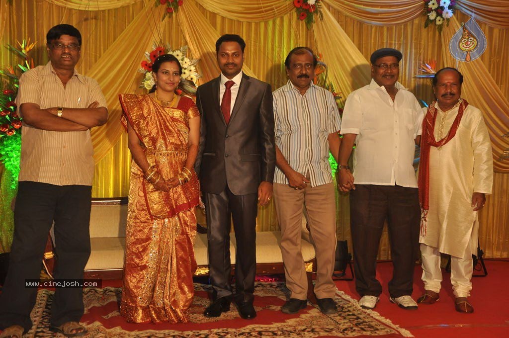 Director Senthinathan Son Wedding Reception - 29 / 63 photos