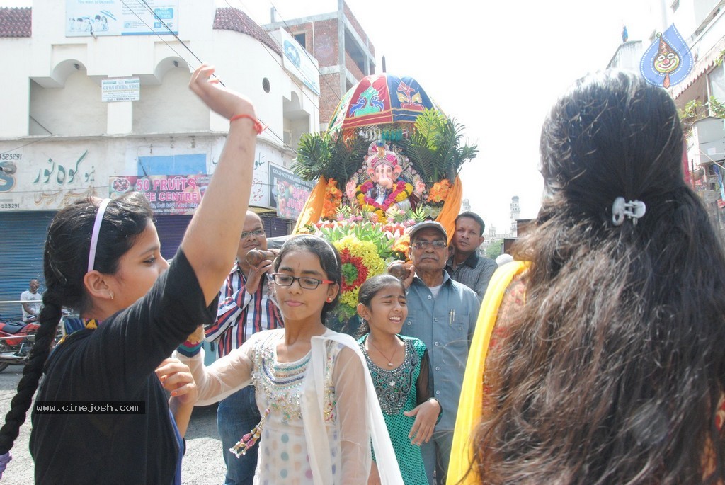 Ganesh Nimajjanam 2014 Photos - 151 / 193 photos