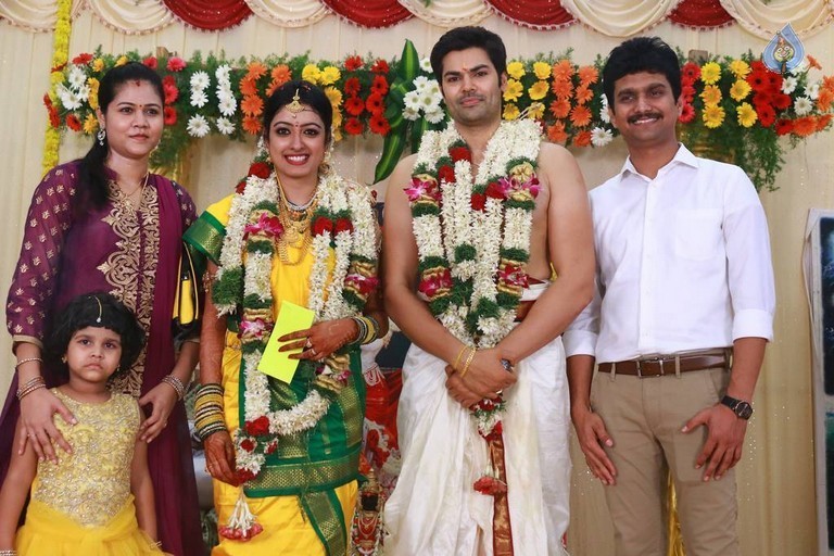 Ganesh Venkatraman - Nisha Wedding Photos - 12 / 28 photos