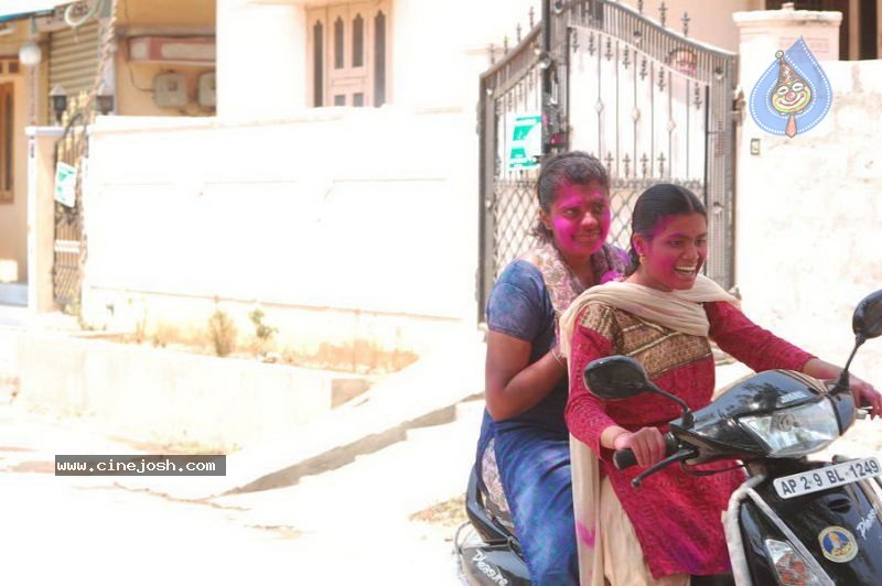 Holi Celebrations in Hyderabad - 31 / 76 photos