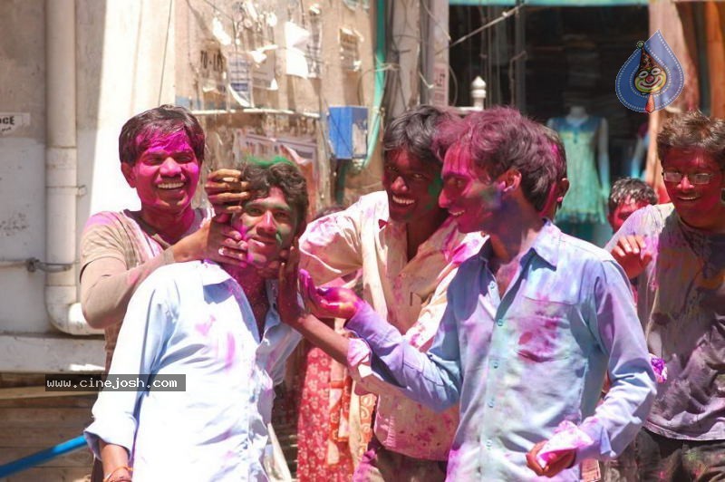 Holi Celebrations in Hyderabad - 51 / 76 photos