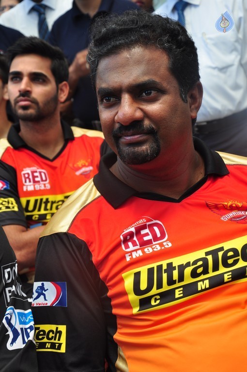 IPL Sunrisers Team Felicitates Apollo Doctors - 35 / 40 photos