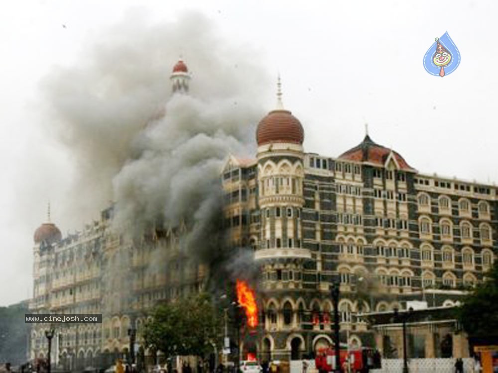   Mumbai Terror Attacks  - 29 / 33 photos