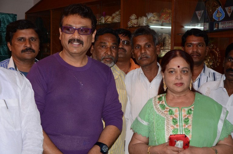 Naresh Birthday Celebrations - 23 / 51 photos