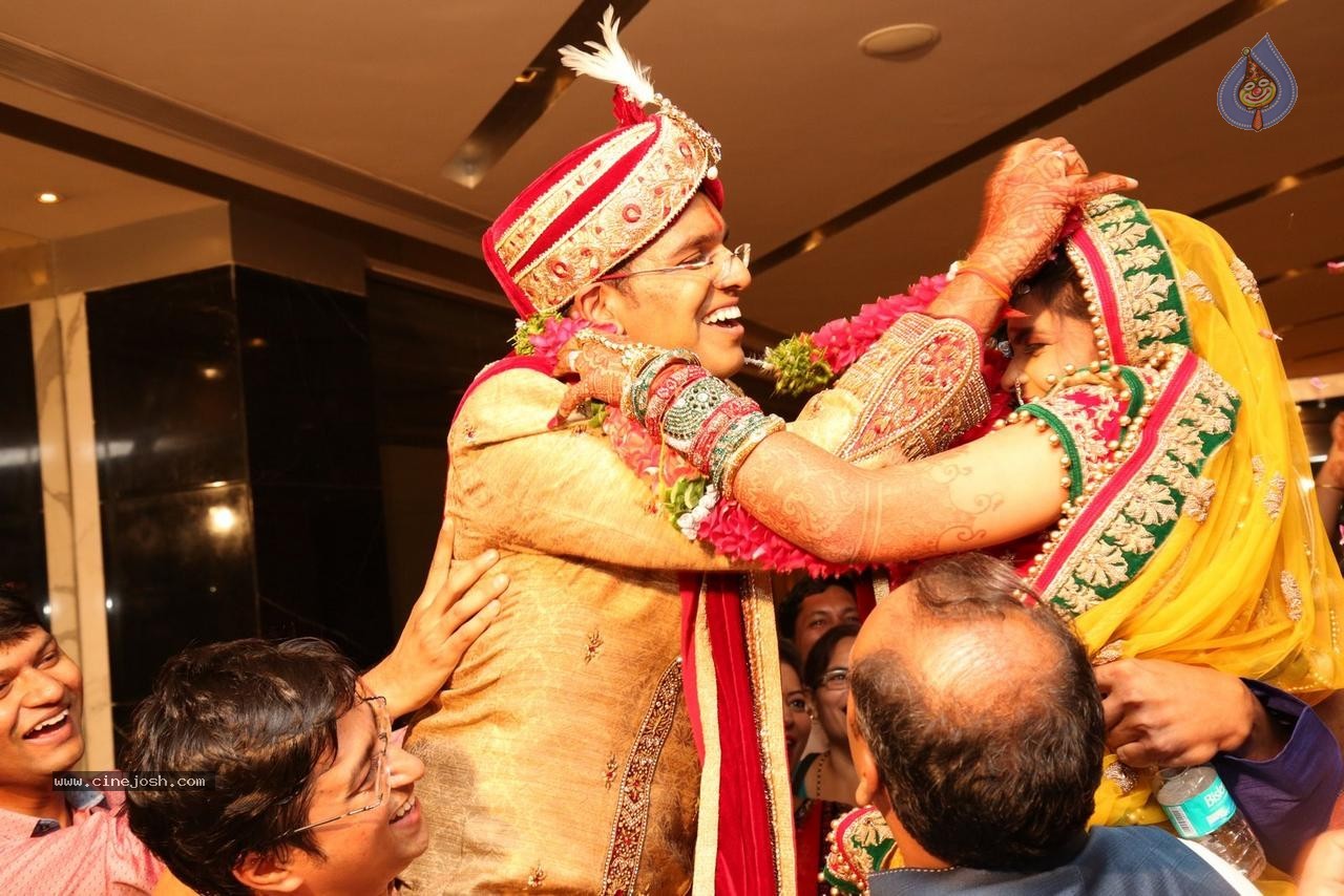Parul and Bala Kumar Wedding Event - 95 / 122 photos
