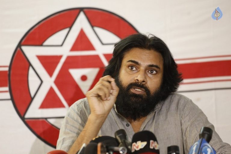 Pawan Kalyan Political Press Meet Photos - 30 / 40 photos