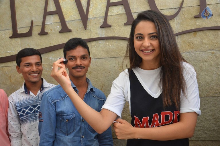 Rakul Birthday Celebrations - 11 / 54 photos