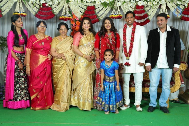 Sanghavi Wedding Photos - 4 / 4 photos