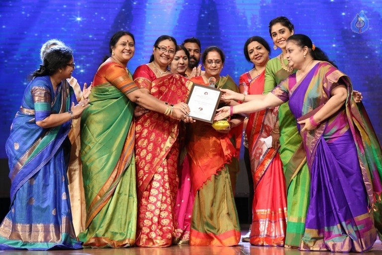 Sankarabharanam Awards 2017 - 40 / 63 photos