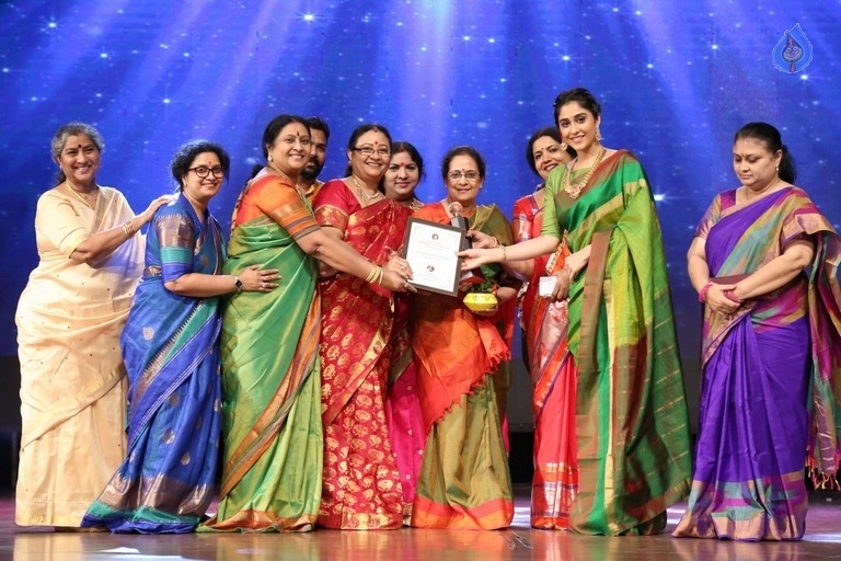 Sankarabharanam Awards 2017 - 43 / 63 photos