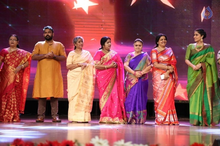 Sankarabharanam Awards 2017 - 44 / 63 photos