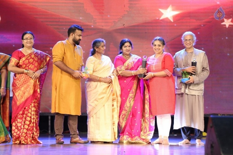 Sankarabharanam Awards 2017 - 48 / 63 photos