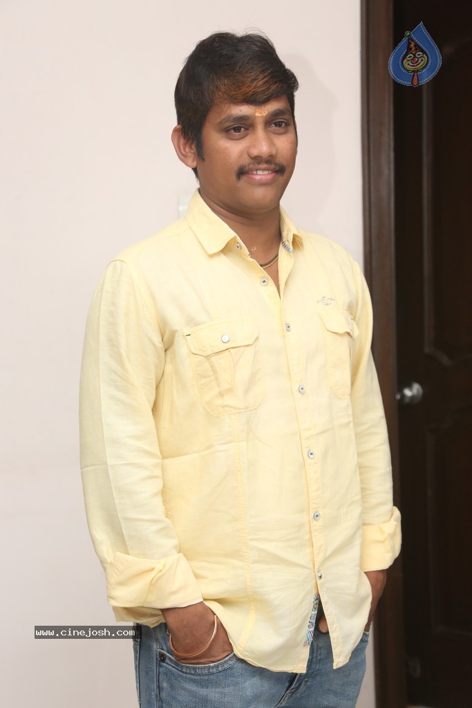 Santhosh Srinivas Stills - 37 / 66 photos