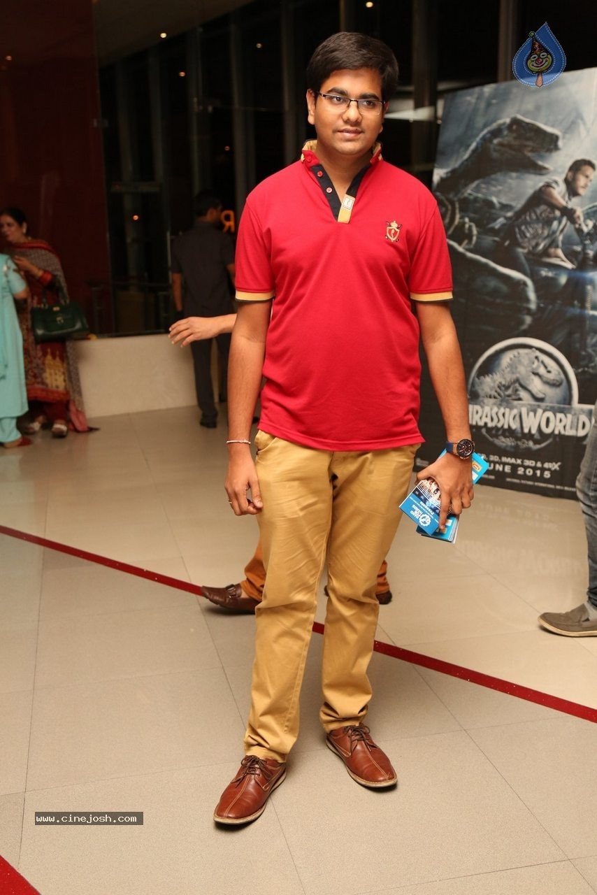 Special Screening of Dil Dhadakne Do - 66 / 110 photos