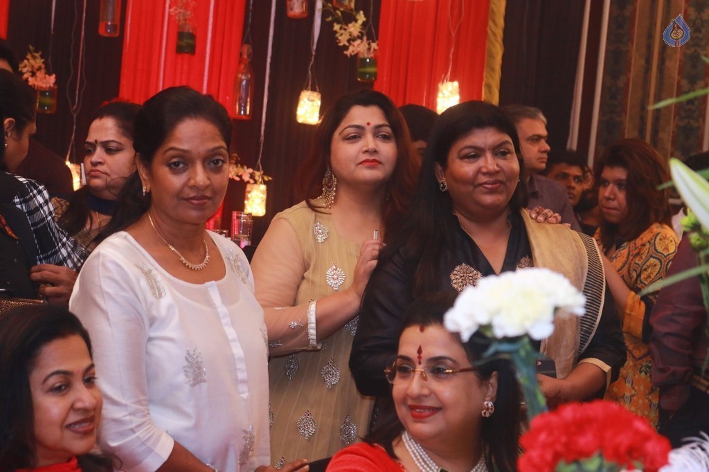 Sripriya and Rajkumar 25th Wedding Anniversary Event 1 - 13 / 84 photos