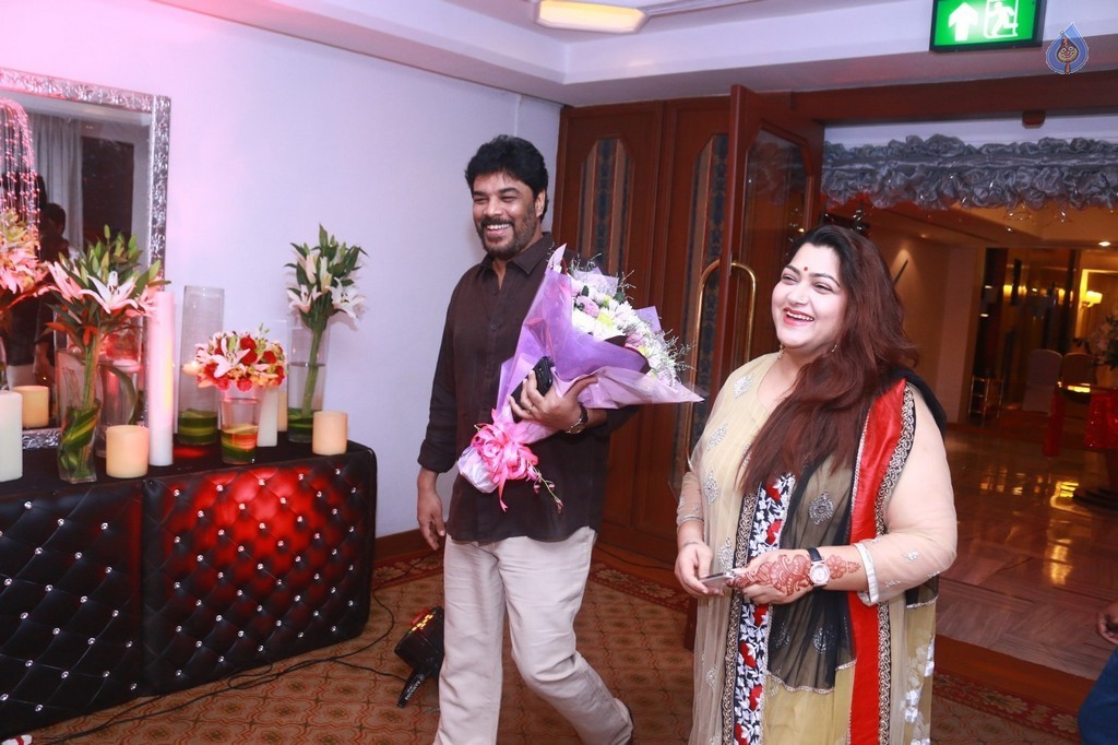 Sripriya and Rajkumar 25th Wedding Anniversary Event 1 - 14 / 84 photos