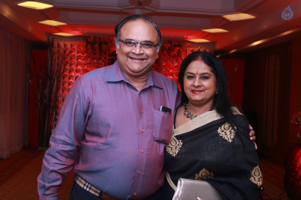 Sripriya and Rajkumar 25th Wedding Anniversary Event 1 - 28 / 84 photos