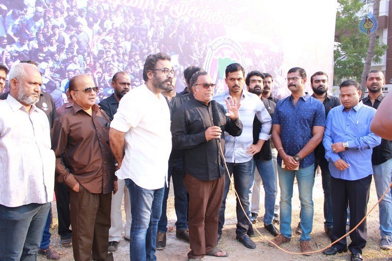 Tamil Stars at Jallikattu Support Protest - 24 / 27 photos