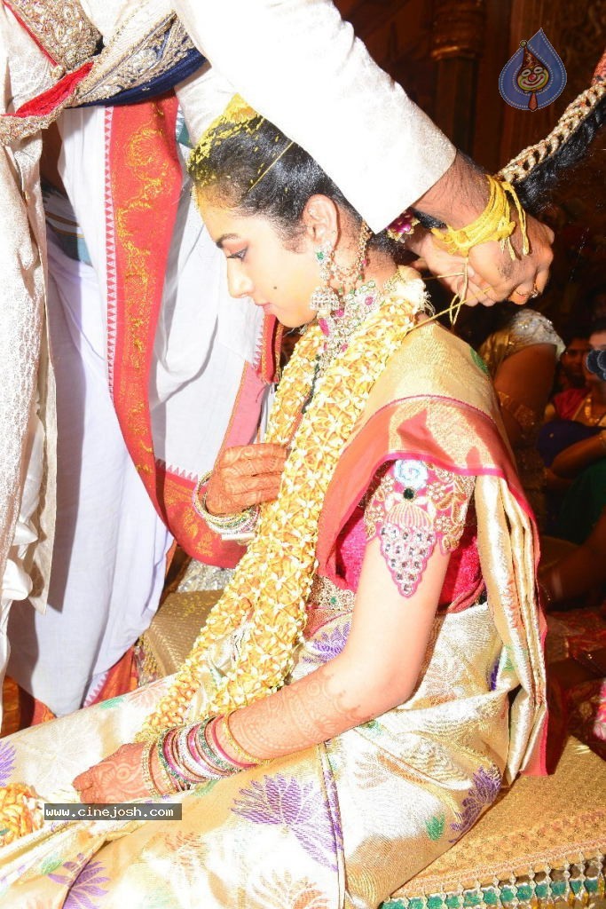 Tejaswini Weds Sribharath - 181 / 187 photos