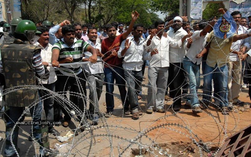 Telangana Million March Photos - 31 / 104 photos