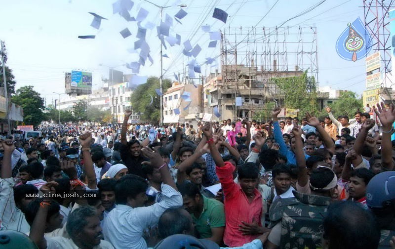 Telangana Million March Photos - 38 / 104 photos