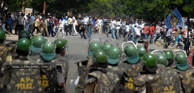 Telangana Million March Photos - 42 / 104 photos