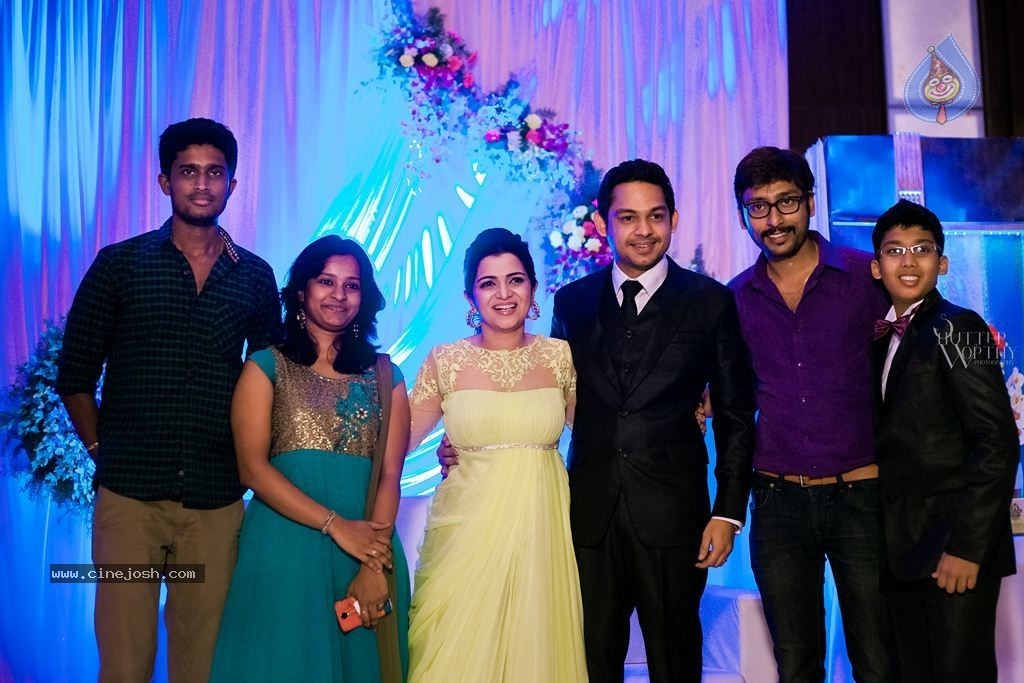 TV Anchor DD and Srikanth Wedding Reception - 25 / 25 photos