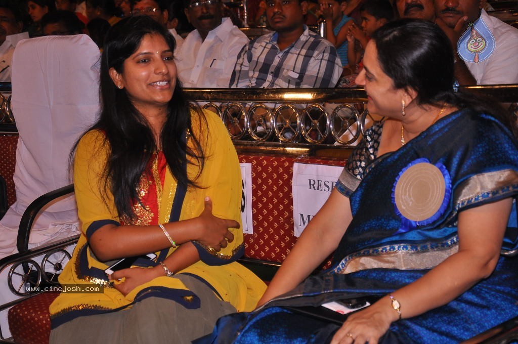 TV Nandi Awards 2011 - 52 / 326 photos