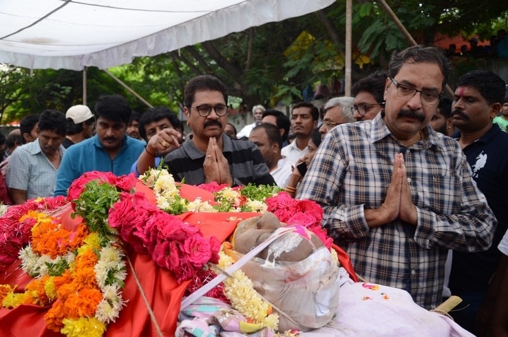 Venu Madhav Anthima Yatra - 52 / 97 photos