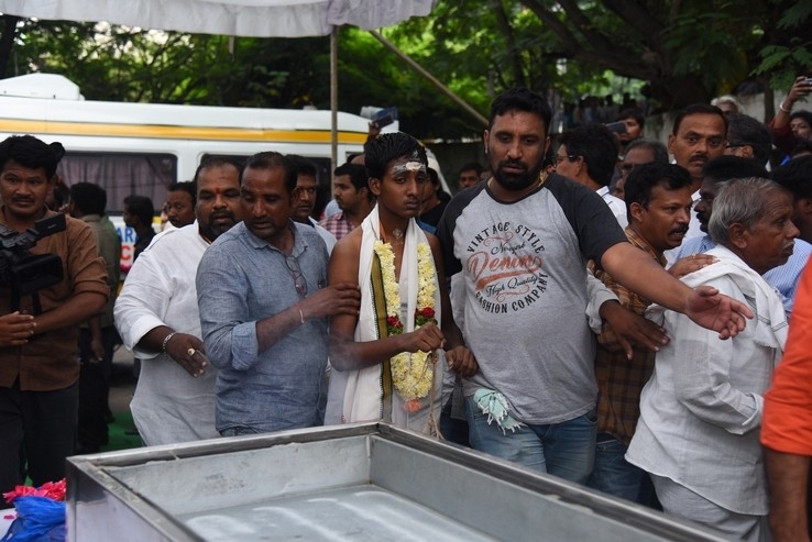 Venu Madhav Anthima Yatra - 66 / 97 photos