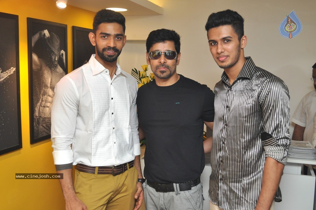 Vikram Inaugurates The Body Studio Gym - 21 / 21 photos