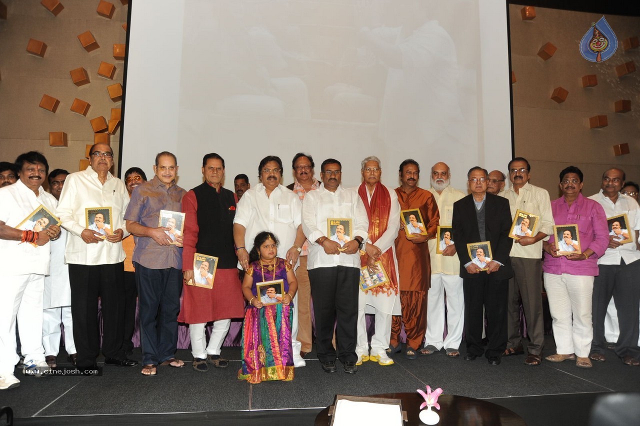 Vishwa Vijetha Vijayagadha Book Launch - 80 / 145 photos