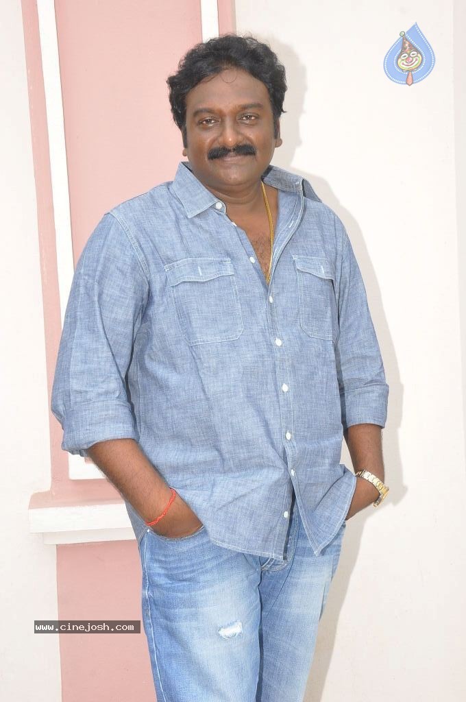 VV Vinayak Stills - 12 / 44 photos