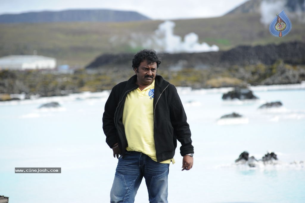 VV Vinayak Stills - 17 / 44 photos