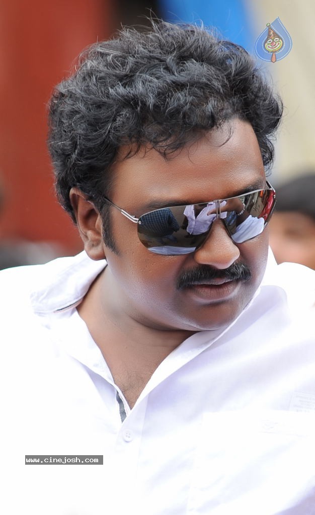 VV Vinayak Stills - 31 / 44 photos