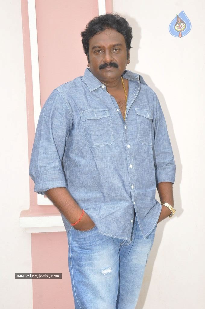 VV Vinayak Stills - 32 / 44 photos