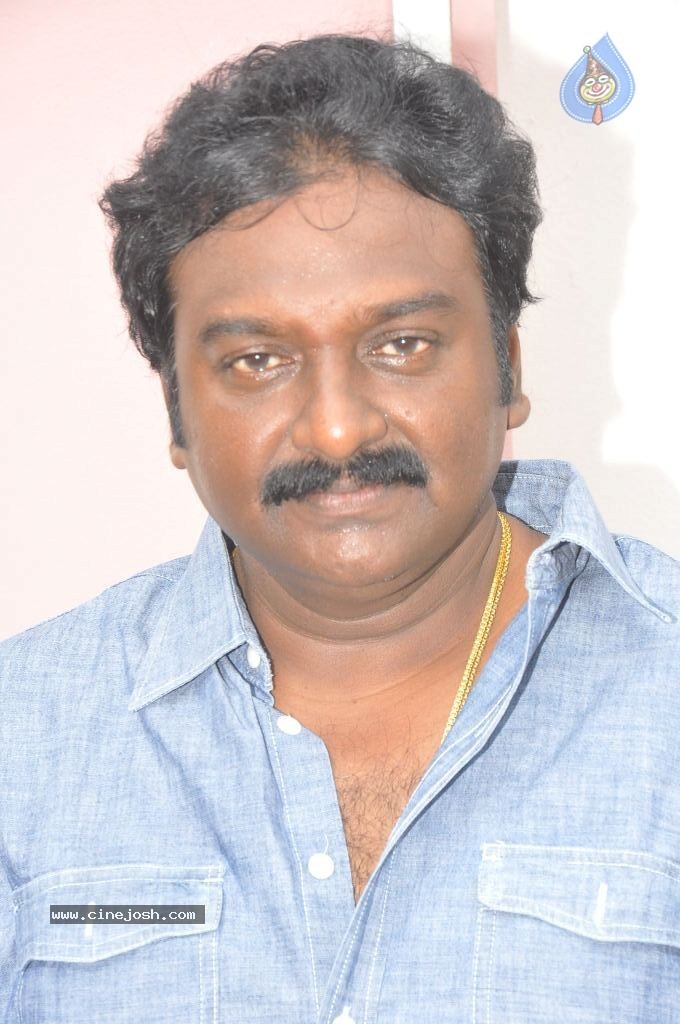 VV Vinayak Stills - 37 / 44 photos