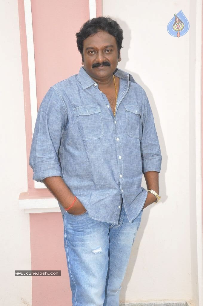 VV Vinayak Stills - 39 / 44 photos