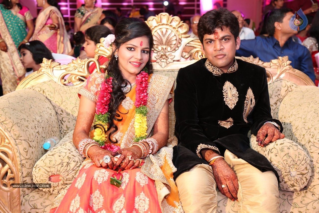 Yogesh and Krishika Sangeet Ceremony - 33 / 128 photos
