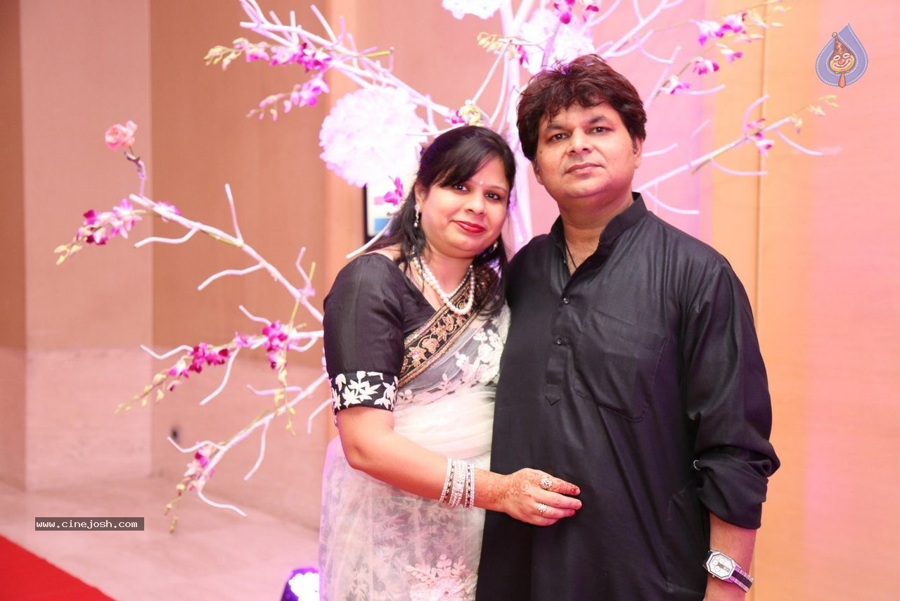 Yogesh and Krishika Sangeet Ceremony - 41 / 128 photos