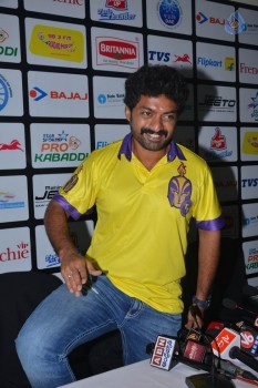 Celebrities at PRO Kabaddi Match - 18 of 48