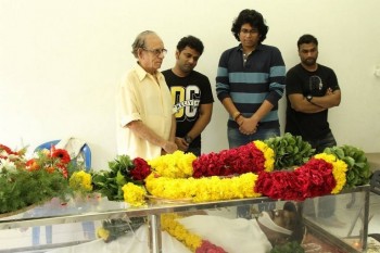 Celebrities Paid Homage to Sathyamurthy - 1 of 27