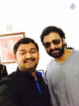 Karnataka Fans meet Prabhas - 32 of 39