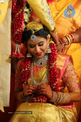 Manali Rathod Wedding Photos - 47 of 78