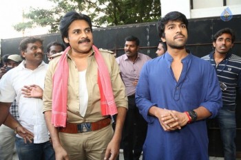 Pawan Kalyan meets Chiranjeevi - 37 of 74